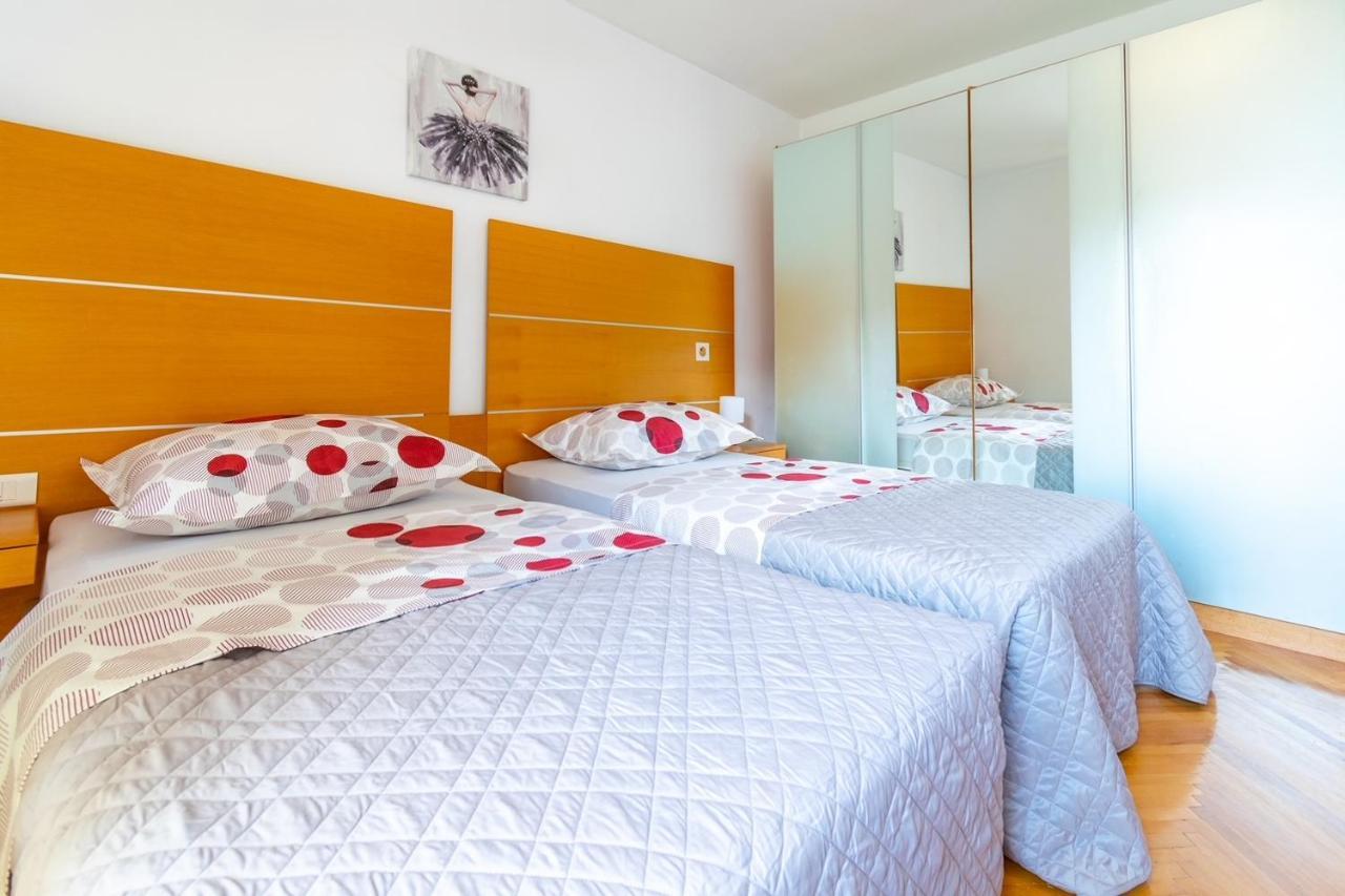 City Apartment 4 & 6 Makarska Exterior foto